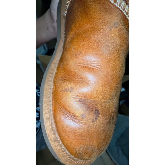 UGG AUSTRALIA CLASSIC SHORT LEATHER BOMBER BROWN CHESTNUT Size 7 - Picture 7 of 11